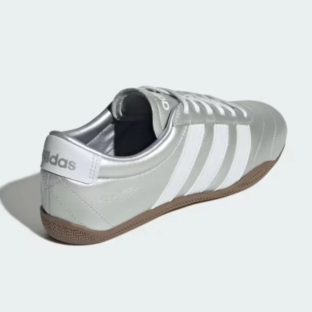 Adidas Grand Court Metallic Silver Sneakers Women’s Casual Shoes Gum Sole Sz 8.5